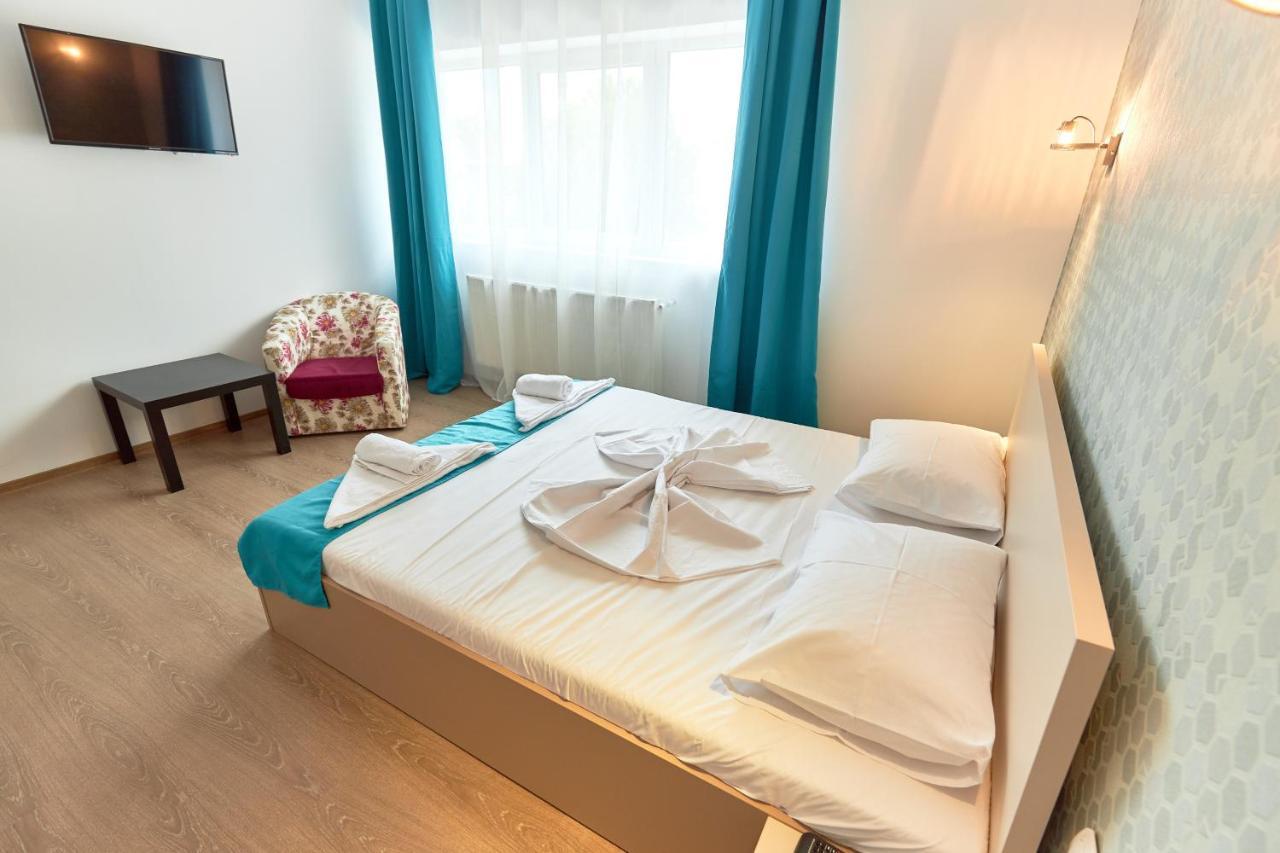 Stanford Aparthotel Gara De Nord Bucarest Esterno foto