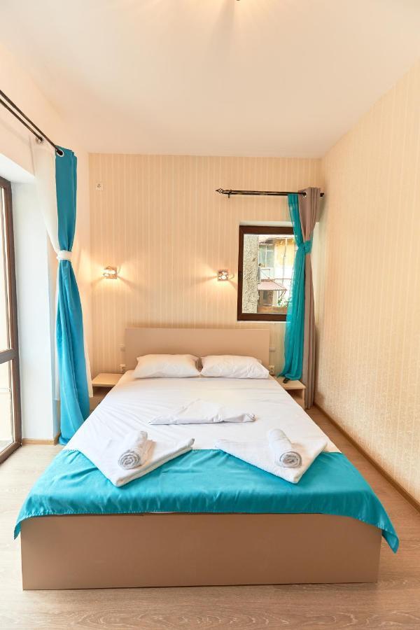 Stanford Aparthotel Gara De Nord Bucarest Esterno foto
