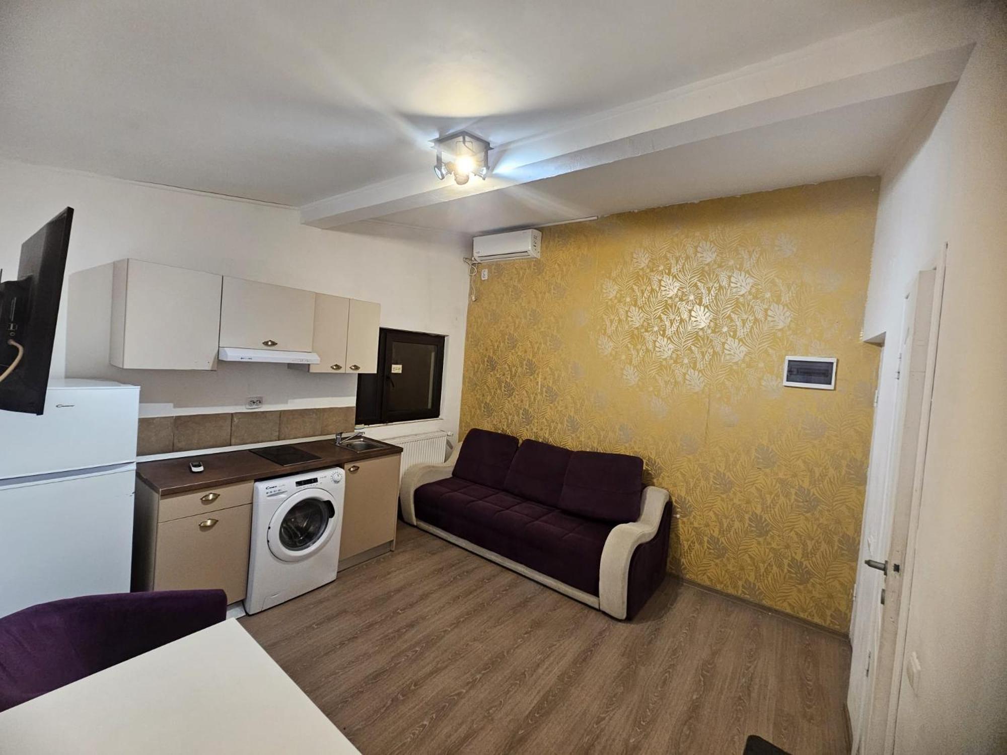 Stanford Aparthotel Gara De Nord Bucarest Esterno foto